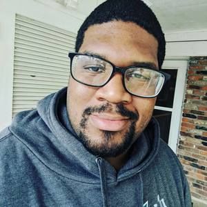 Meet your Posher, Derrick